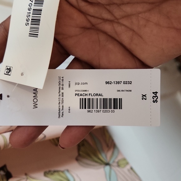 LIZ CLAIBORNE SLEEVELESS TOP SIZE 2X - Picture 3 of 5